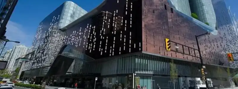 【ブリティッシュコロンビア州】バンクーバー中心地にあるパルク・カジノ（Parq Casino）